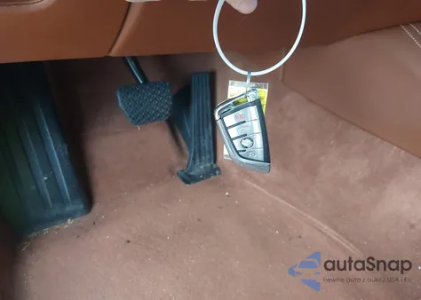 2017 BMW 740I from USA, damaged, VIN WBA7E2C50HG739999